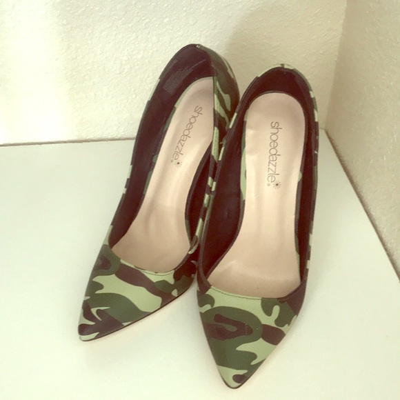 Shoedazzle Style Elizabeth - Picture 1 of 5